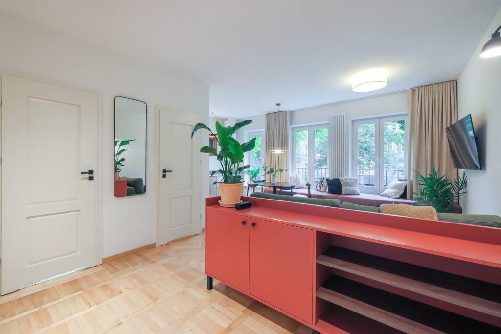 Cityscape Haven: Urban Retreat Gdansk Exterior photo